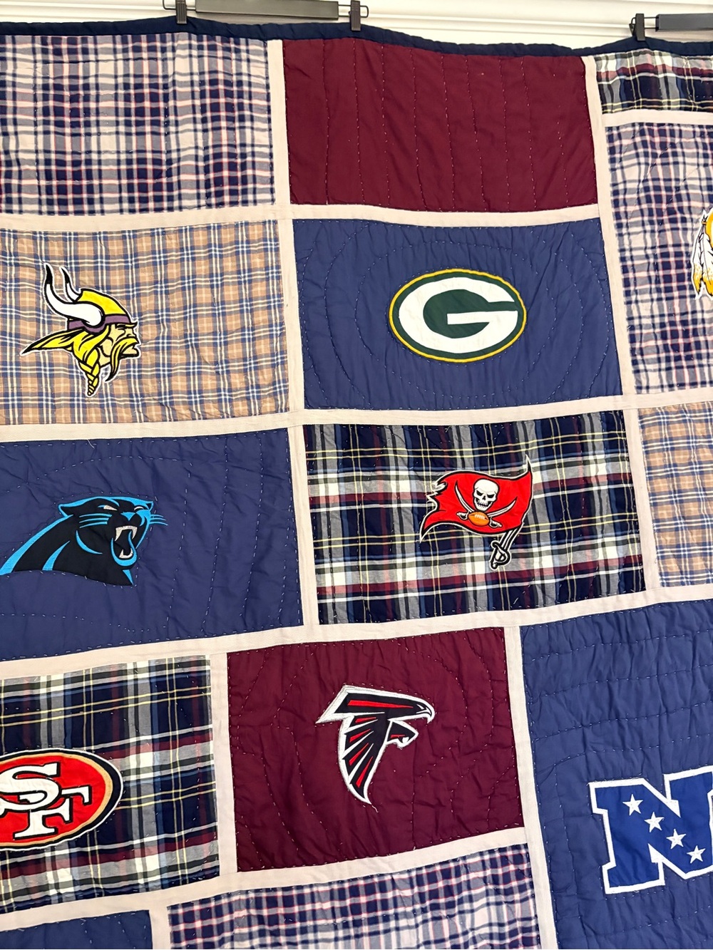Pottery Barn PB Teen NFL Football Team Logos Full Queen Quilt Comforter - Picture 6 of 13